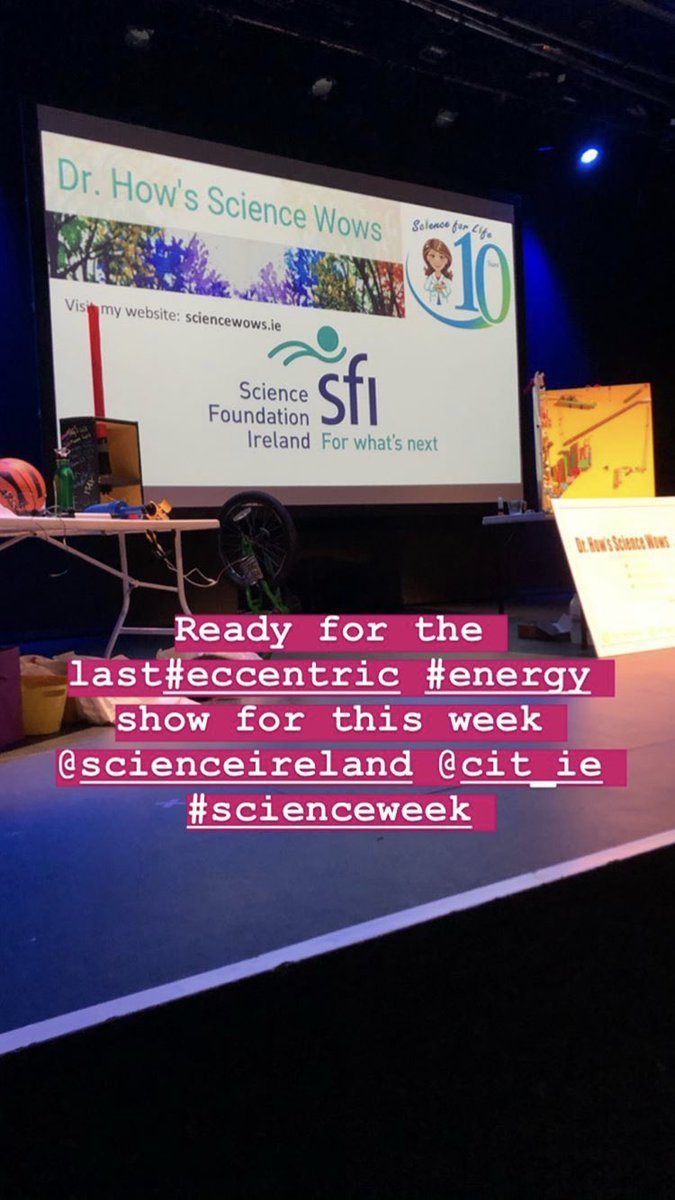 MTUScience4Life's tweet image. We were delighted to welcome The Eccentric Energy Show to @CIT_ie yesterday facilitated by Dr Naomi Lavelle @sciencewows of 
Dr. How's Science Wows as part of #ScienceWeek
Our schools in attendance had a ball!

(Thanks to @gcmhuireag for their photos) 
#STEMCIT