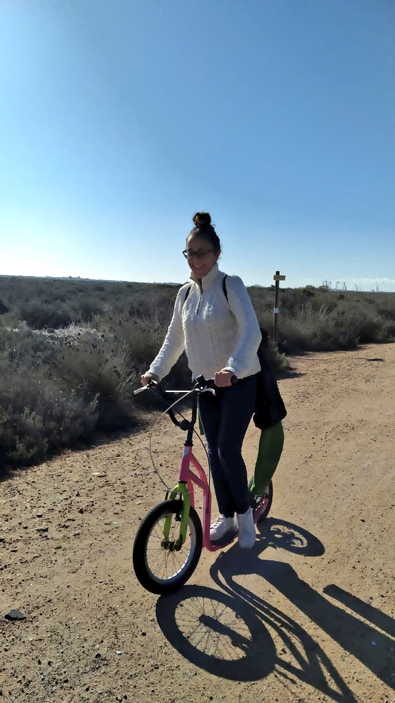 unaideaunviaje's tweet photo. 🛴 Patinetes, salinas, rocódromos, códigos y... Lo que nos echen en #ForumElPuerto

Gracias @puertocampament por esta mañana TAN DIVERTIDA y didáctica 😍😄 https://t.co/8eBITIMvnX
