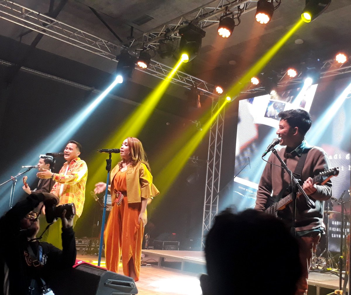 HiFriends Semarang tweet media