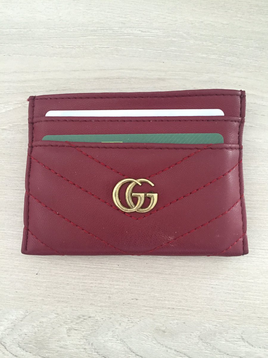 OneSquareSA's tweet image. محفظة مفقودة تم العثور عليها اليوم في رصيف ون سكوير - نرجو من صاحبتها التواصل معنا

#موسم_الرياض_2019 
#مطاعم_الرياض