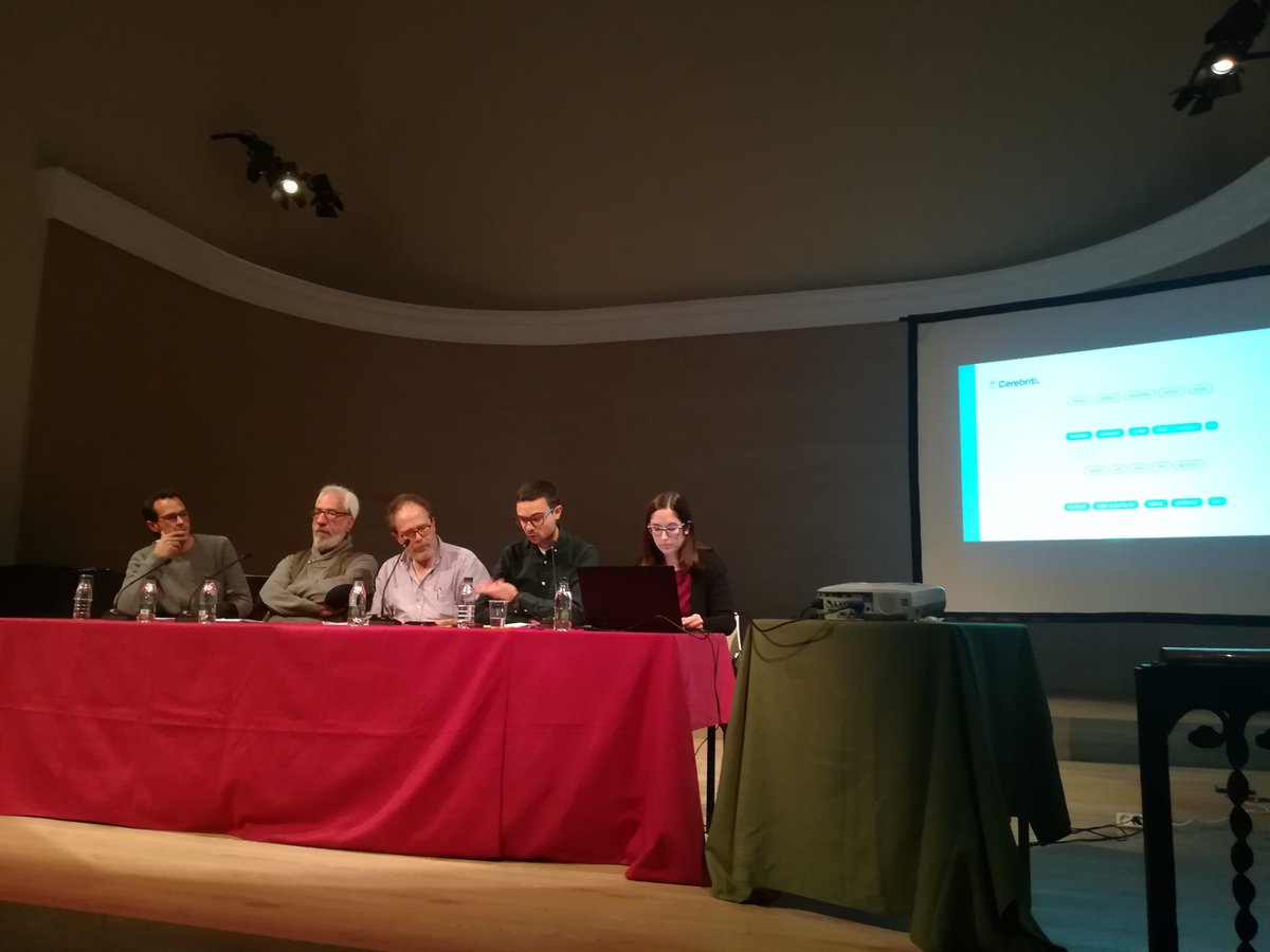 XSuch's tweet photo. @cinestesiagid presenta les TIC i el mètode comunicatiu a la classe de #Grec #XVFòrumAuriga #Cervera @RevistaAuriga @JoanPSantamarta @AracneFil @GuillemCintas @URVClassiques @MTudela https://t.co/HGx5riFbBK