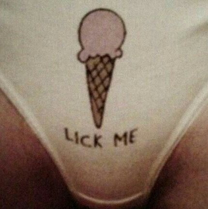 icecreamselfie's tweet photo. ❤️ ❤️ ❤️ ❤️❤️ RT @130mood__crispy: I scream.. you scream.. gimme gimme that icecream! https://t.co/5d6LaaSkXS