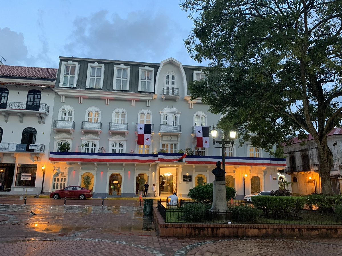 hollyrosenfink's tweet photo. Exploring Caso Viejo in #Panama was a true highlight for me. We were lucky the rain stopped in time for us to look around. @hotelthesantamaria #SantaMariaPanama #TheLuxuryCollection #cascoviejo https://t.co/8MuF3Bg8eS
