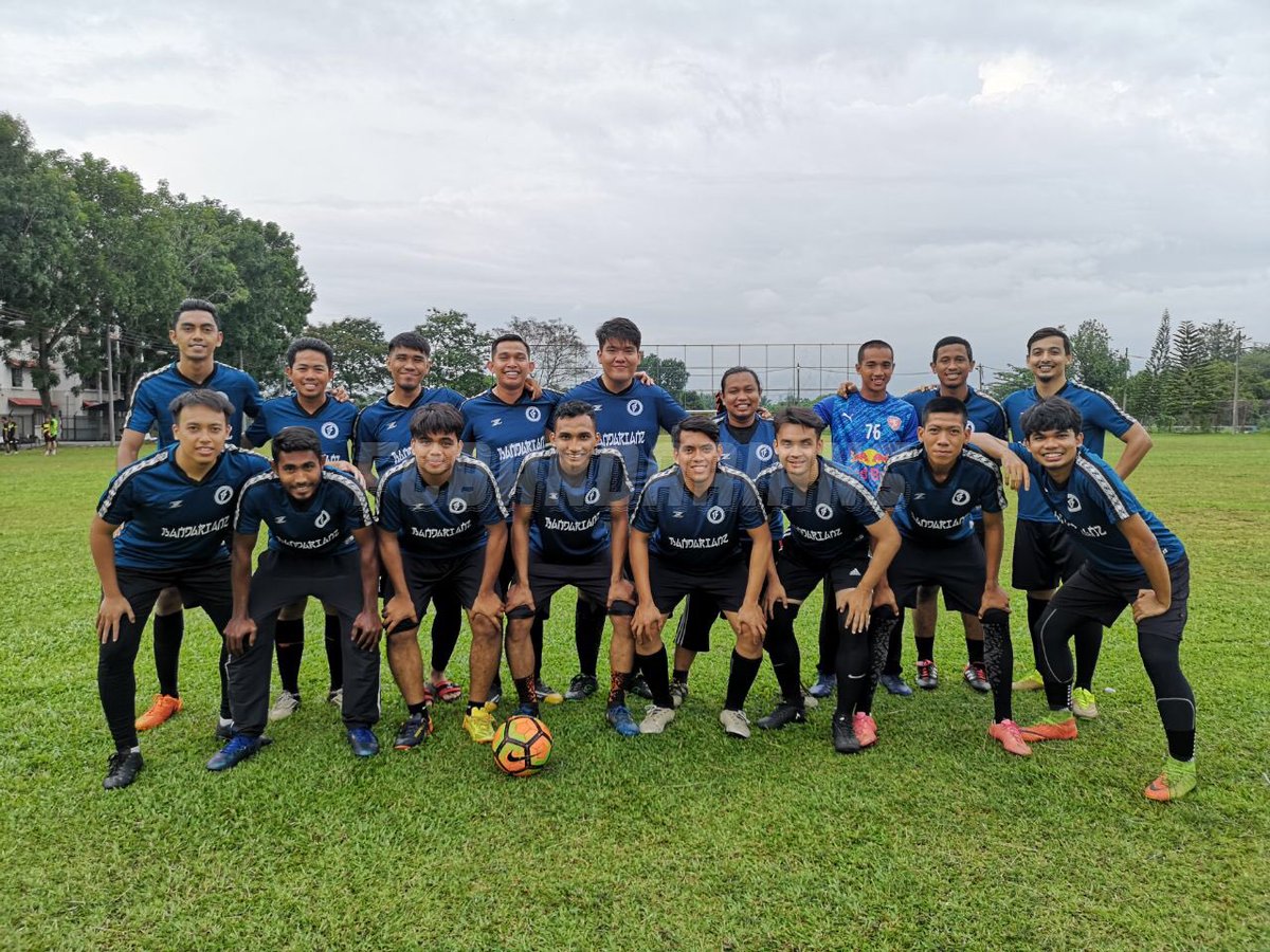 FCBandarians's tweet photo. Kemenangan milik kita! Tahniah kepada semua pemain.
Dari komuniti, kepada komuniti.
#FCBandarians #AsalSemuaDapatMain #AmatuerClub #Community2Community #FPP #COYB #GGWP #BTID https://t.co/G6ozRSduDF