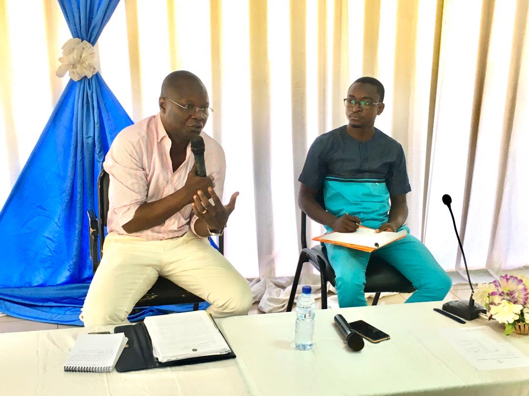 Fespocit_Ouaga's tweet photo. Le mérite revient aux parties ( syndicat gouverment) qui ont pris la décision de reconciliation pas à l'organe qui a contribué .
Le haut conseil de dialogue social joue son rôle dans ce sens.
Dr slifou
#Fespocit19
#coexistence_pacifique https://t.co/jj39uomfBw
