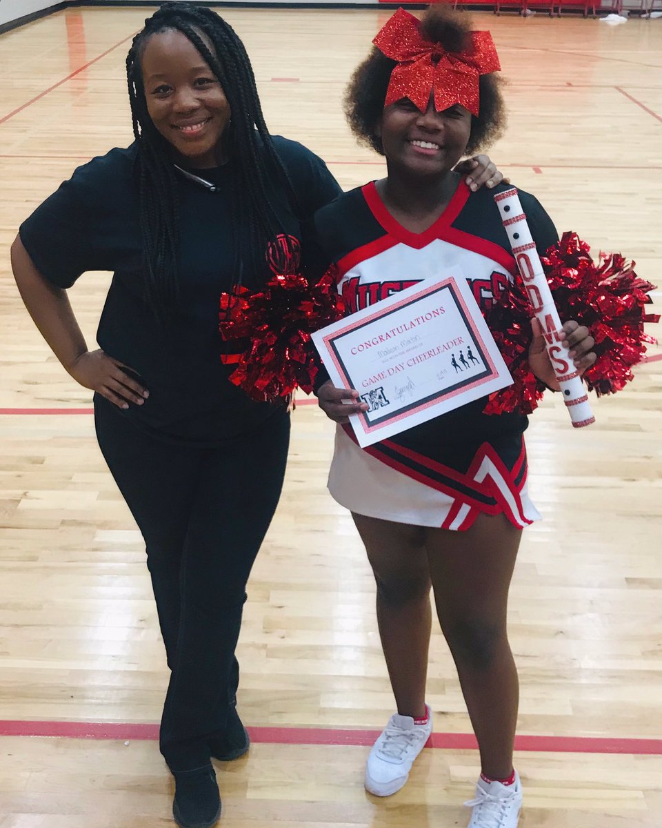 Kicking off basketball season with our first GAME DAY CHEERLEADER .... pom roll!!!!!!! Ms. Madison!!!!! When I tell y’all she’ll push through with a 🙂on her face, I mean it! 
#goodjob #KPop #keepstuntin <a href="/ODMSMustangs/">O'Donnell Middle</a>