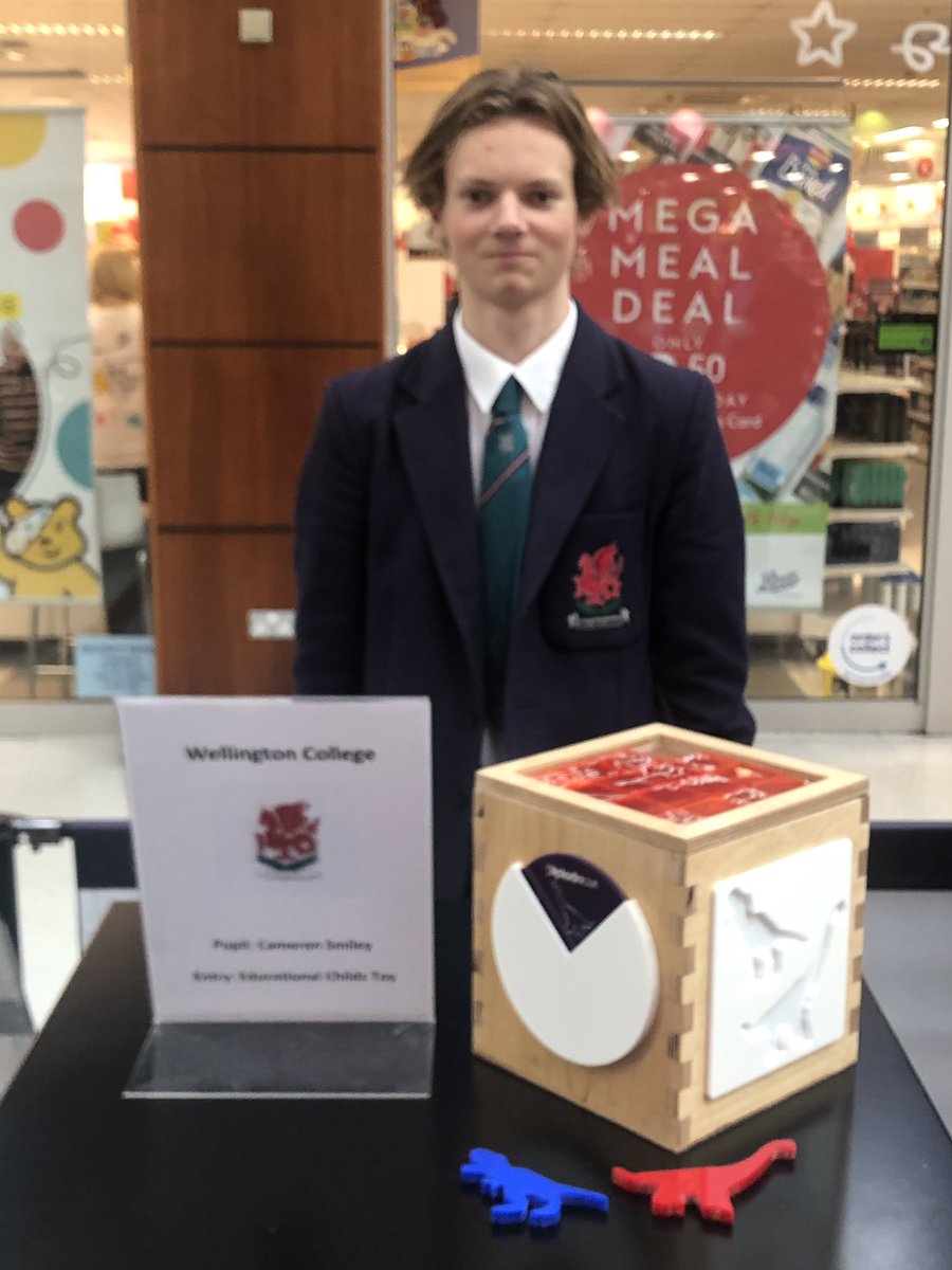 TechnologyWcb's tweet photo. Cameron (Yr13) came runner up in Forestside’s young designer competition and was commended on his design and manufacturing skills. Thanks @forestsideni for recognising young designers in the local area #promotingTD #topstudent #GCSE #WCB https://t.co/r7ldahDvYq