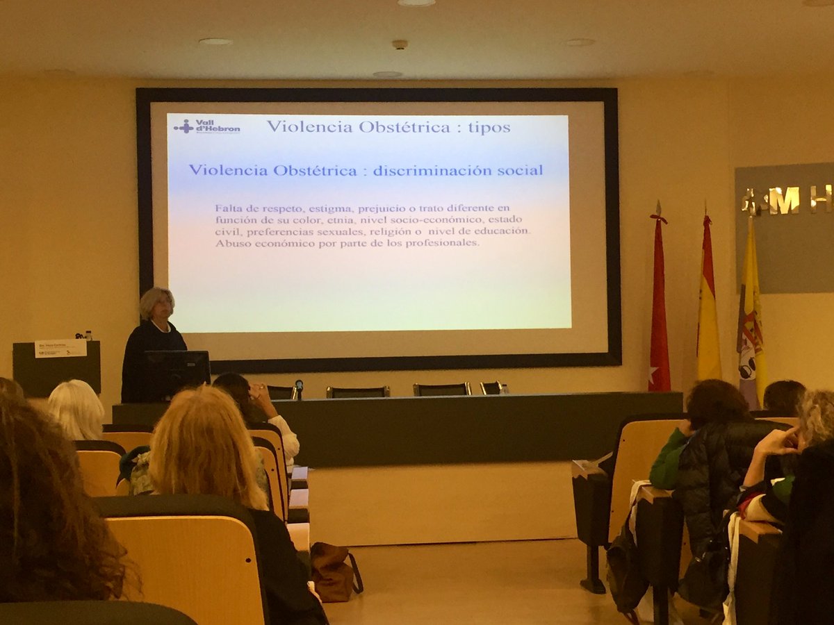 Hablamos de violencia obstétrica en el #ICursoBioética con Elena Carreras