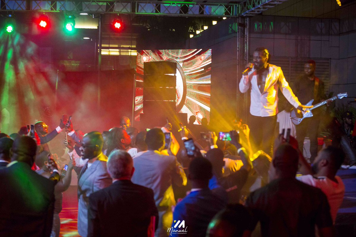 samini_dagaati's tweet photo. Last night at @KempinskiACC. An intimate one with #GhanaClub100 #RaggaDada #UNTAMED 

(Photos: @ManuelPhotography_Official, IG) https://t.co/4ZSHpcTiZj