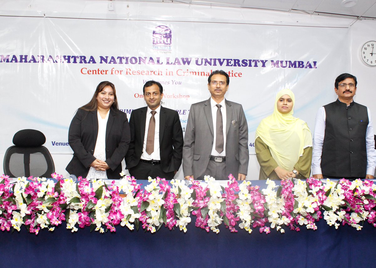 rubyakki's tweet photo. Guest of Honor#Maharashtra National Law University#Dr. Dilip Ukey-VC-MNLU. https://t.co/iQKOg4Xqaa