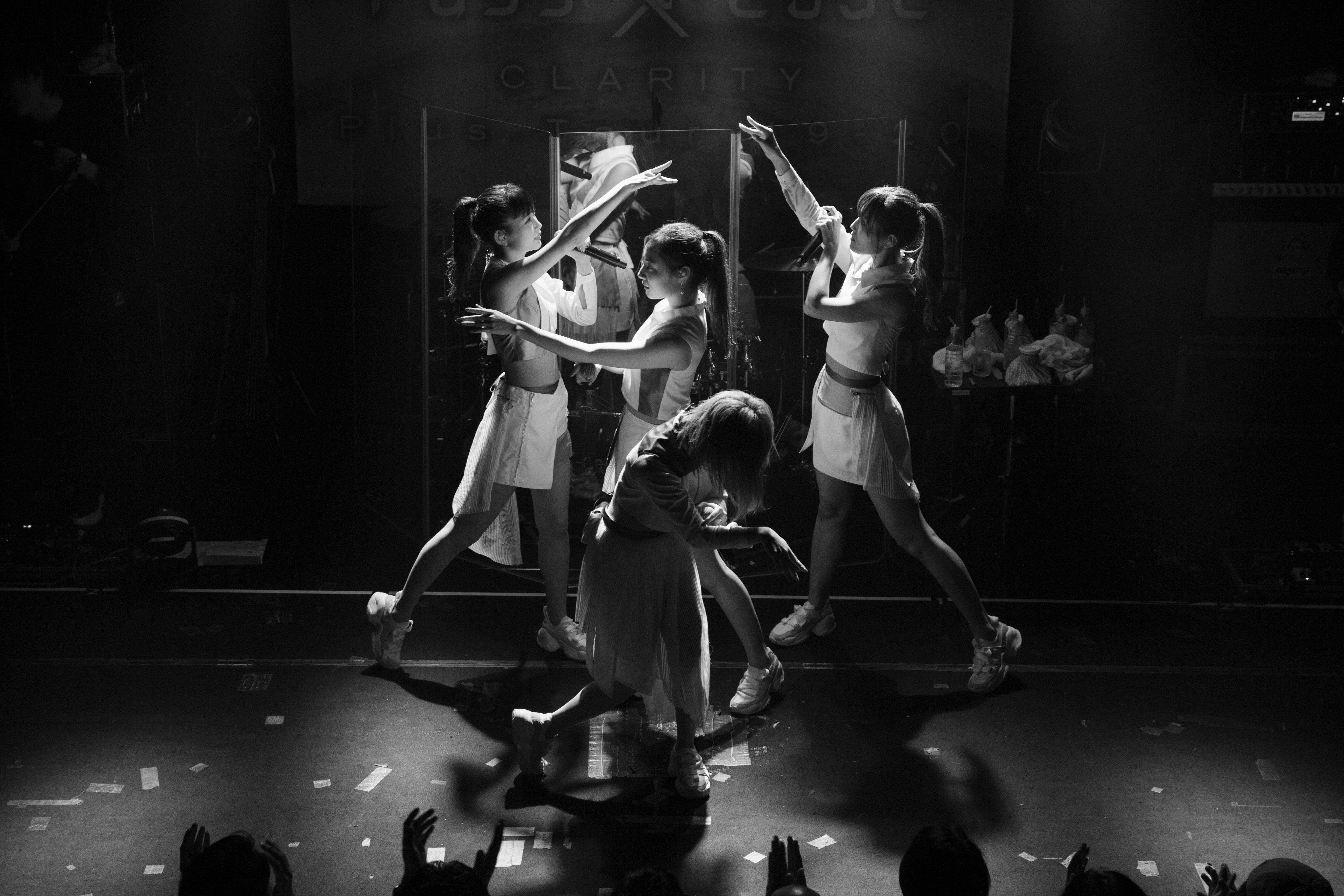 EJfkrFsUcAApjlL?format=jpg&name=4096x4096