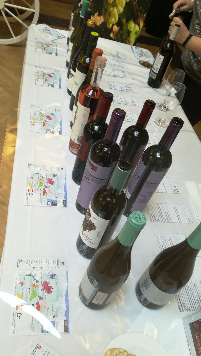 #InternacionalizacionICE/JCyL
Hoy en <a href="/winegang/">The Wine Gang</a> 12 bodegas  con JCyL/ICE <a href="/NexusFrontaura/">Nexus & Frontaura</a> <a href="/BdeAlberto/">deAlberto</a> <a href="/10siglosverdejo/">diezsiglos</a> Bodegas Félix Callejo <a href="/3Asesvino/">3 Ases</a> <a href="/bodegasteodoro/">Bodegas TeodoroRecio</a>; Bodegas de Crianza de Pozaldez <a href="/Leyenda_Paramo/">Leyenda del Páramo</a> Laparra Wines @BODEGAJOSPARIEN @CasteloDeMedina <a href="/BodegasArzuaga/">Bodegas Arzuaga</a>