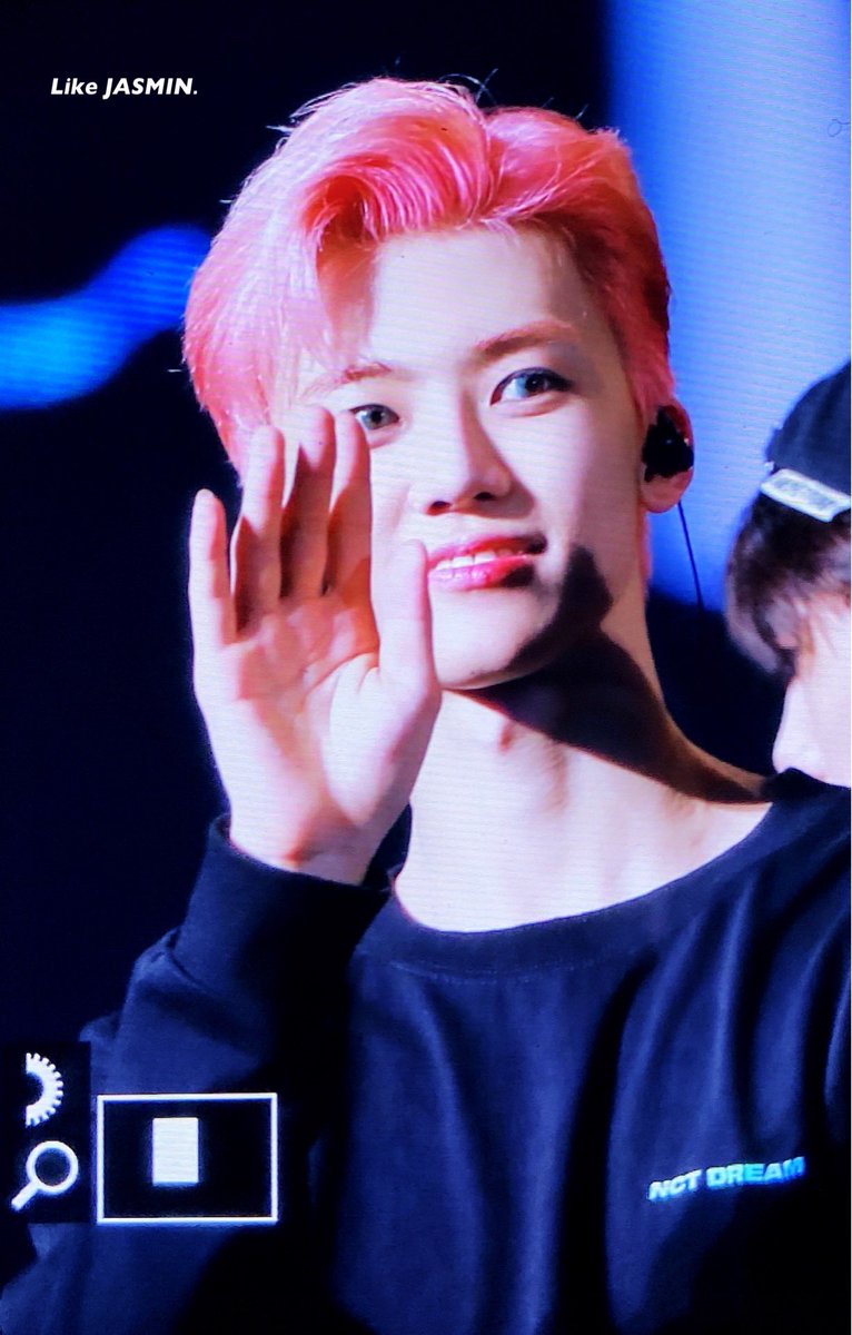 LikeJASMIN813's tweet photo. 191116
#나재민 #재민 #JAEMIN https://t.co/iM9XhoS6gB