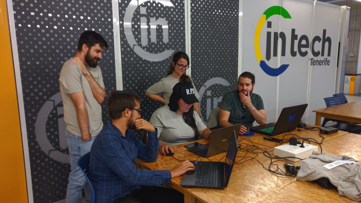 Eickhel's tweet image. Workshop time en el #MS365DevBootcamp, ajustando la seguridad de #MicrosoftGraph

@TenerifeDev