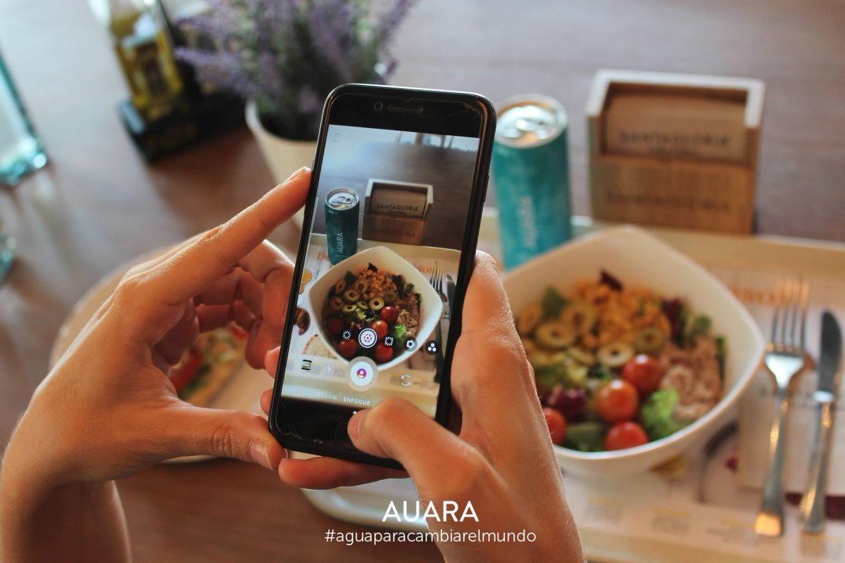 #AUARA es mucho más que un agua.
Es una forma de vida.
Cada día estamos en sitios más espectaculares y especiales como en las pastelerías <a href="/Santagloria_Pan/">Santagloria</a> 
#aguaparacambiarelmundo #SantaGloria #FamiliaAUARA