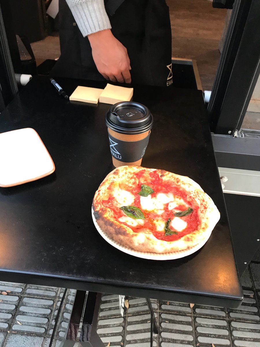 corbininjapan's tweet photo. Good #pizza from @ewalugram8 . #GreatPizza actually!
Thank you for coming to @kyotousafoodfes at @kokoka_kyoto !!
#Japan #Burger #FoodFestival #KyotoUSAFoodFestival #KyotoUSAFoodFestival2019 #AmericanFood #DinerStyle #FoodTruck #FoodTrucks https://t.co/LU8jFRMWou