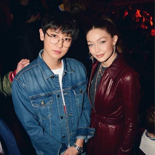 2) March 2, 2019 - as #UltimateTommyBoyChanyeol at the TOMMYNOW SS19- Paris Fashion Week!

#CHANYEOL #찬열 @TommyHilfiger
@weareoneEXO @exoonearewe