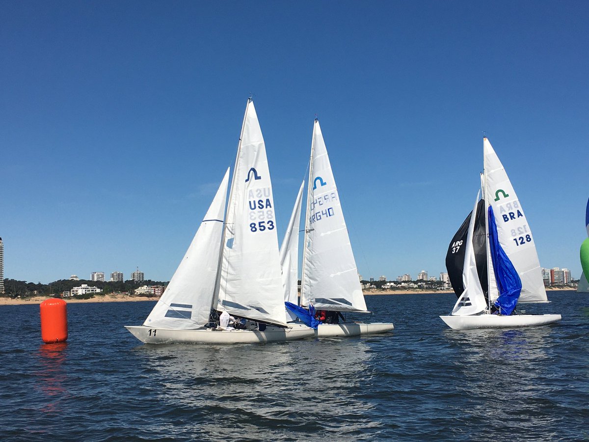 Stunning weather for the first day at the 2019 Soling South American Championship being held at the YCPE Escuela in Punta del Rste, Uruguay 
BRA 45 Kadu Bergenthal, Vilnei Goldmeier and Philipp Chtmann leads see more at : soling.com/article.asp?Id… 
<a href="/veleirosdosul/">Veleiros do Sul</a>