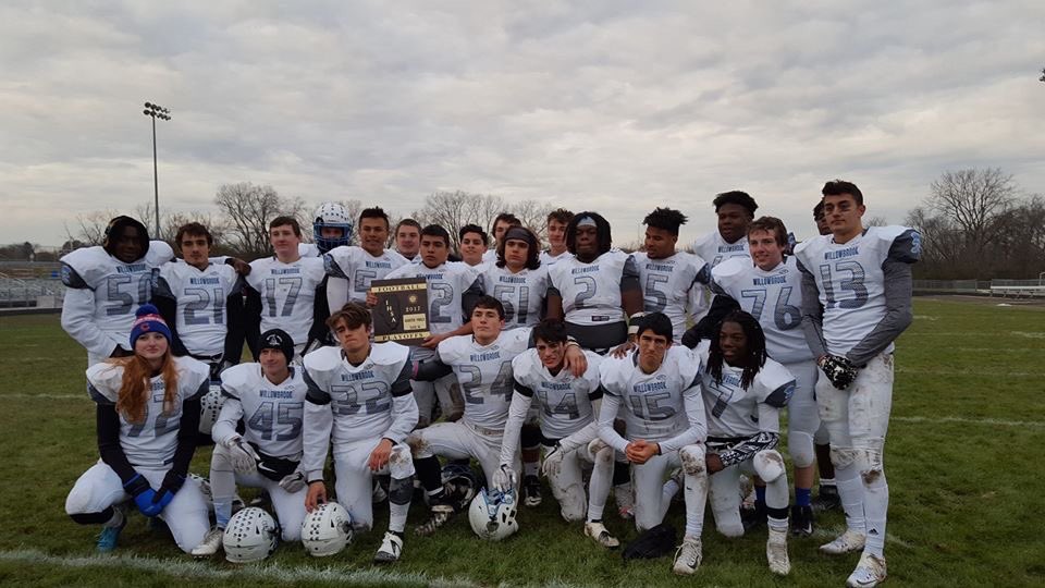 jeandataylor's tweet photo. โฆ@WbFootballโฉ - Cheering for Willowbrook from Waukesha today. Canโt wait to hear how history was made! Here are some people who will be behind you today! Letโs Go Warriors! #fourthtimeisthecharm https://t.co/fVCbyofAUH