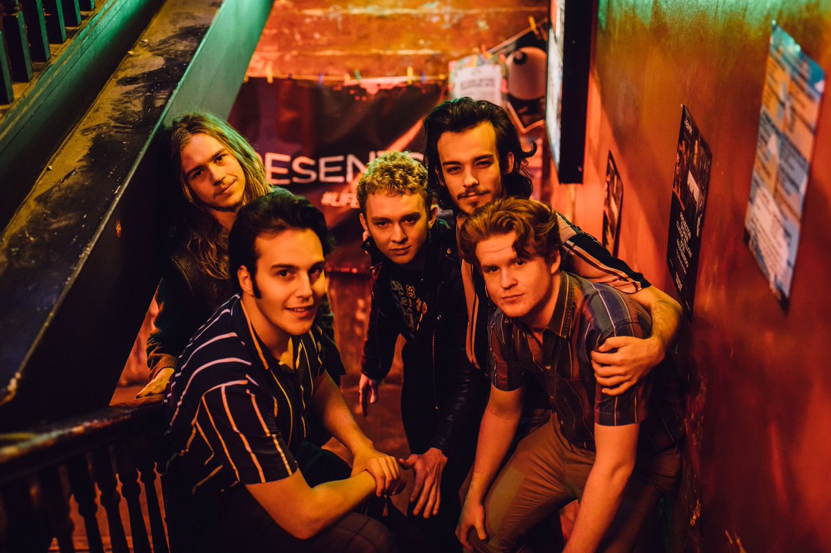 Tonight we play <a href="/thesoundhouse_/">The Sound House</a> ! 
Doors at 8pm, support from <a href="/Electric_Shore/">Electric Shore</a> 

Tickets are still available on the door for €13!