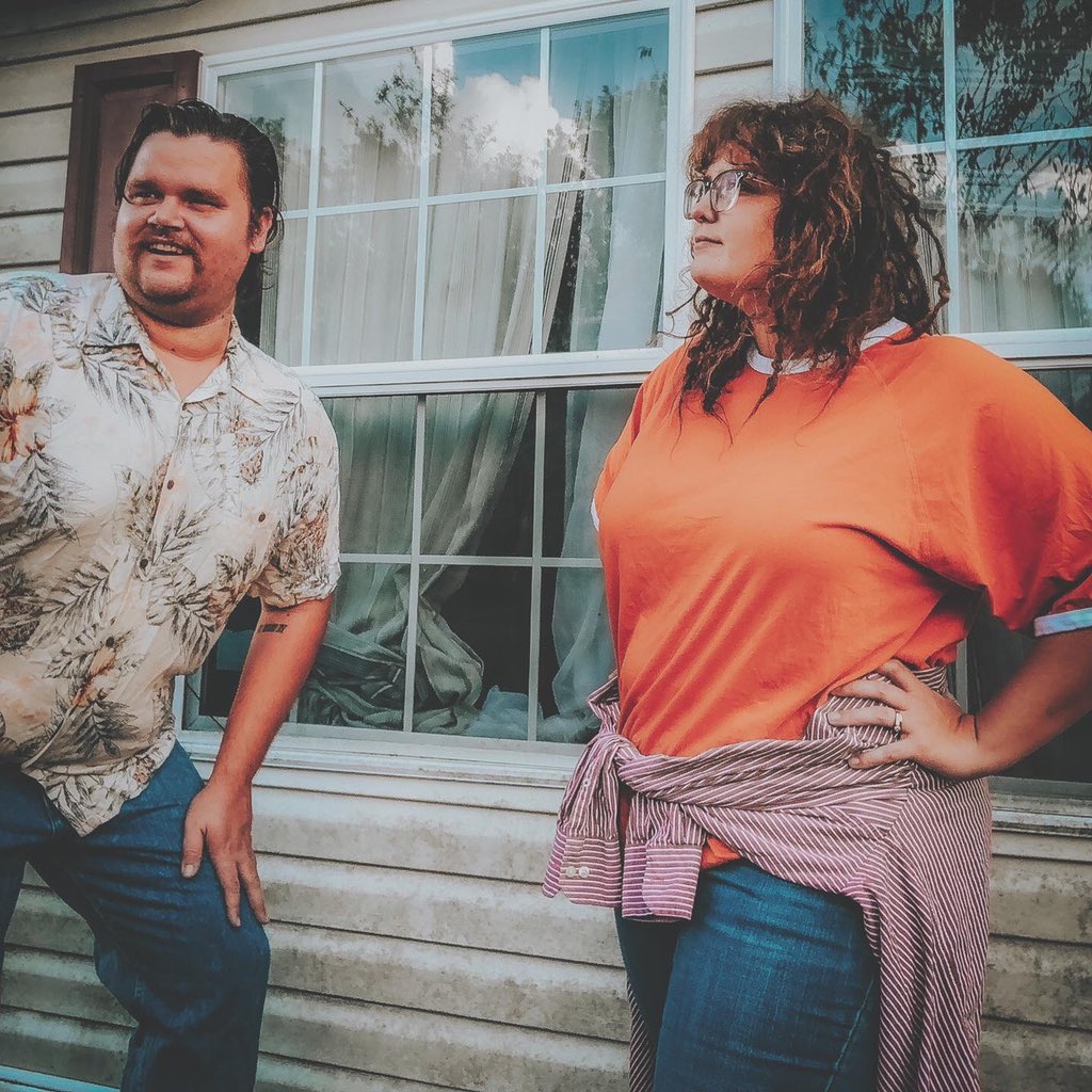 AloraPapoon's tweet photo. @strangerwriters Jopper!!! (Pleaseeee let Hopper be alive!! 😭 Joyce deserves to be happy and not have her boyfriend die for once!) 😅
My husband and I even dressed up as them for Halloween! ♥️ https://t.co/BOvpfvmCUe