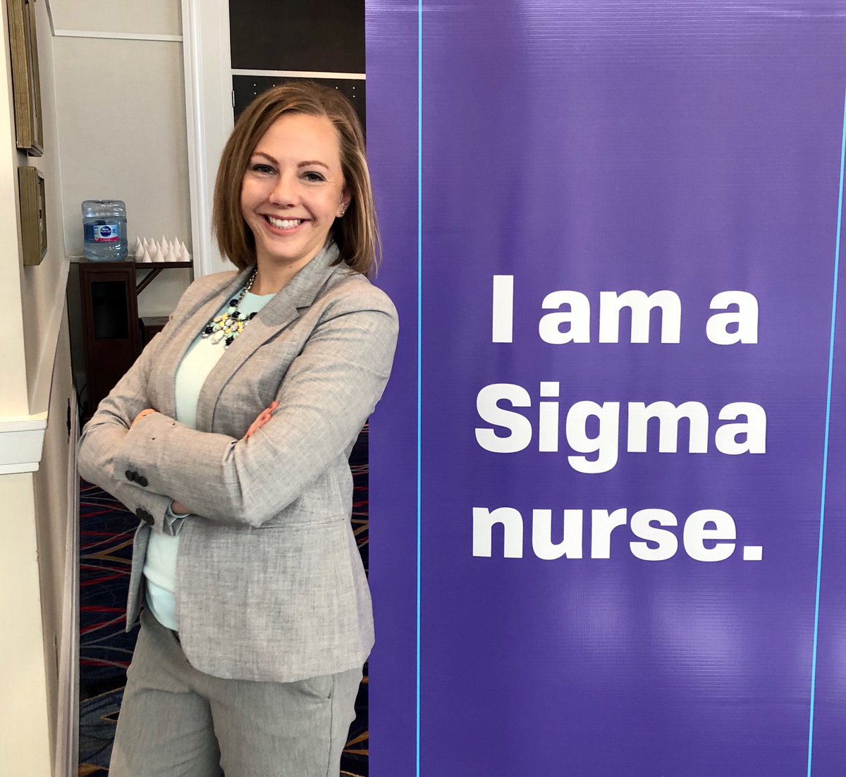Ready to start a great weekend #SigmaConv19  #SigmaVolunteer
#NursesWhoTweet  @SigmaNursing  #IamaSigmaNurse