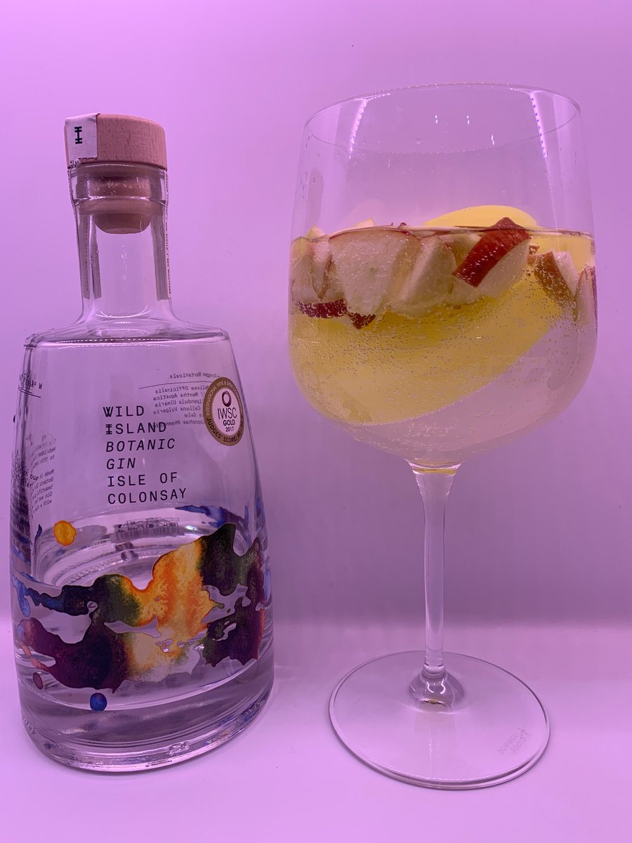 Col du Boremalet (@2wheels2dex) on Twitter photo Saturday evening (excuse the dodgy plastic cooler - no ice in the house) <a href="/WildIslandGin/">Wild Island Gin</a> Saturday evening (excuse the dodgy plastic cooler - no ice in the house) <a href="/WildIslandGin/">Wild Island Gin</a>