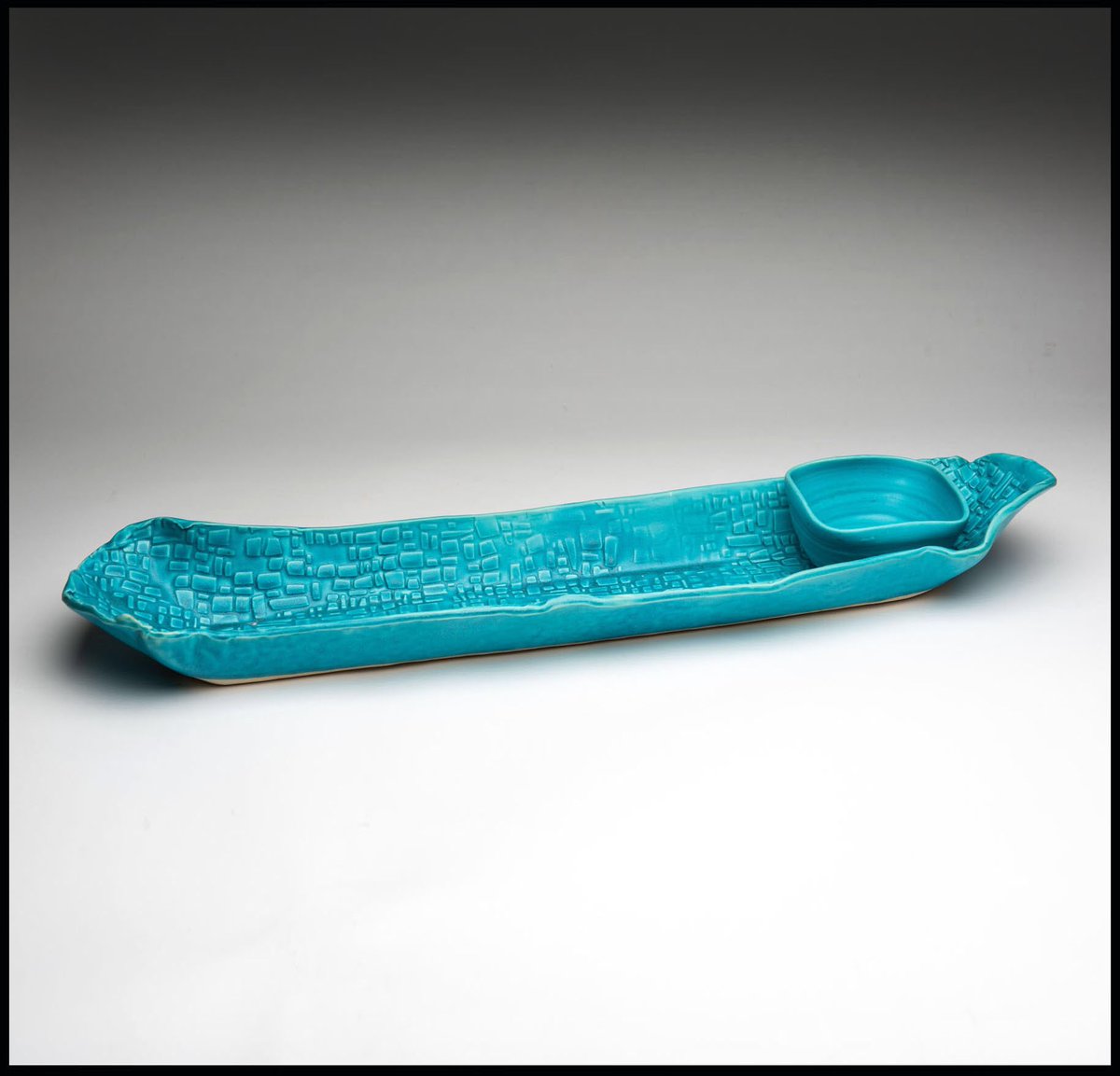 studio_potters's tweet image. Lynda Smith Tray And Dip #pottery #potterysale #toronto #handmade #handcrafted #ceramics #potterysale