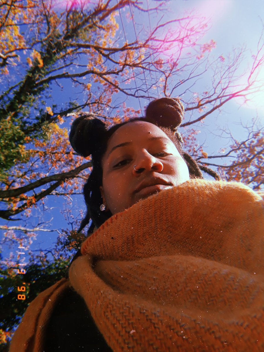 kira_amour's tweet image. Idk how to take pictures from angles like these🤦🏽‍♀️🤦🏽‍♀️ #imaworkinprogress