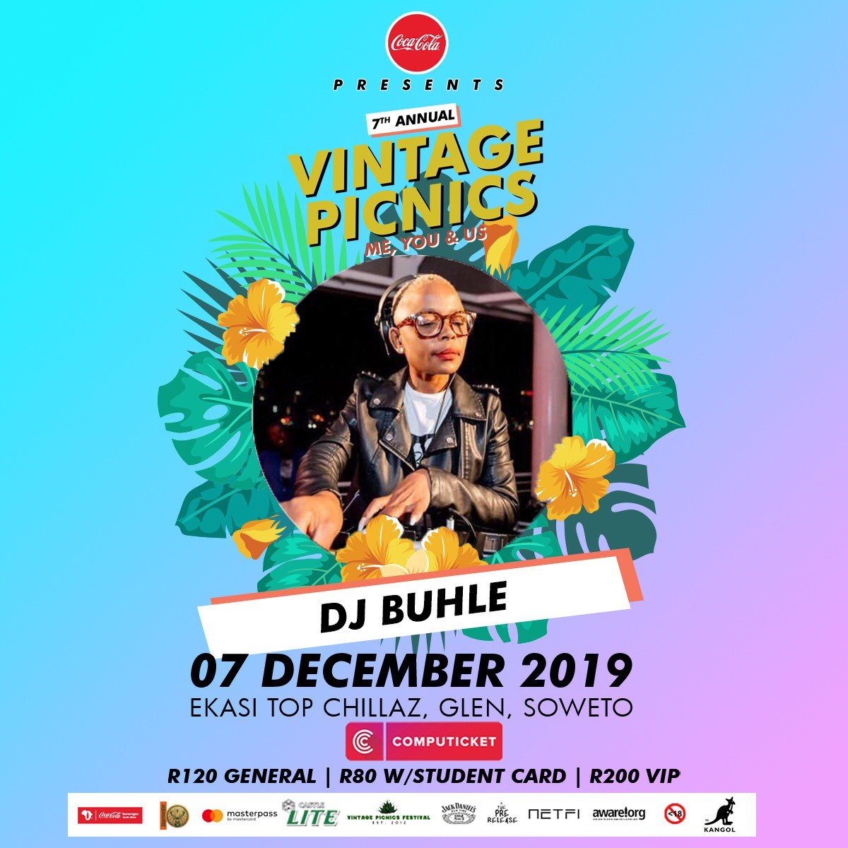 uMooseMaseko's tweet photo. Come Through To @vintagepicnicSA  at Protea Glen , Soweto📍 THE FESTIVAL IS TURNING 7 YEARS. 

#7thVintagePicnicsMeyouNus07Dec Presented by @CocaCola_ZA  All Tickets at Computicket 🎫 18+ 

PLEASE RT FOR AWARENESS , COOL RELAXED VIBES UNDER THE SUN ☀ https://t.co/1LzY2mm3J5