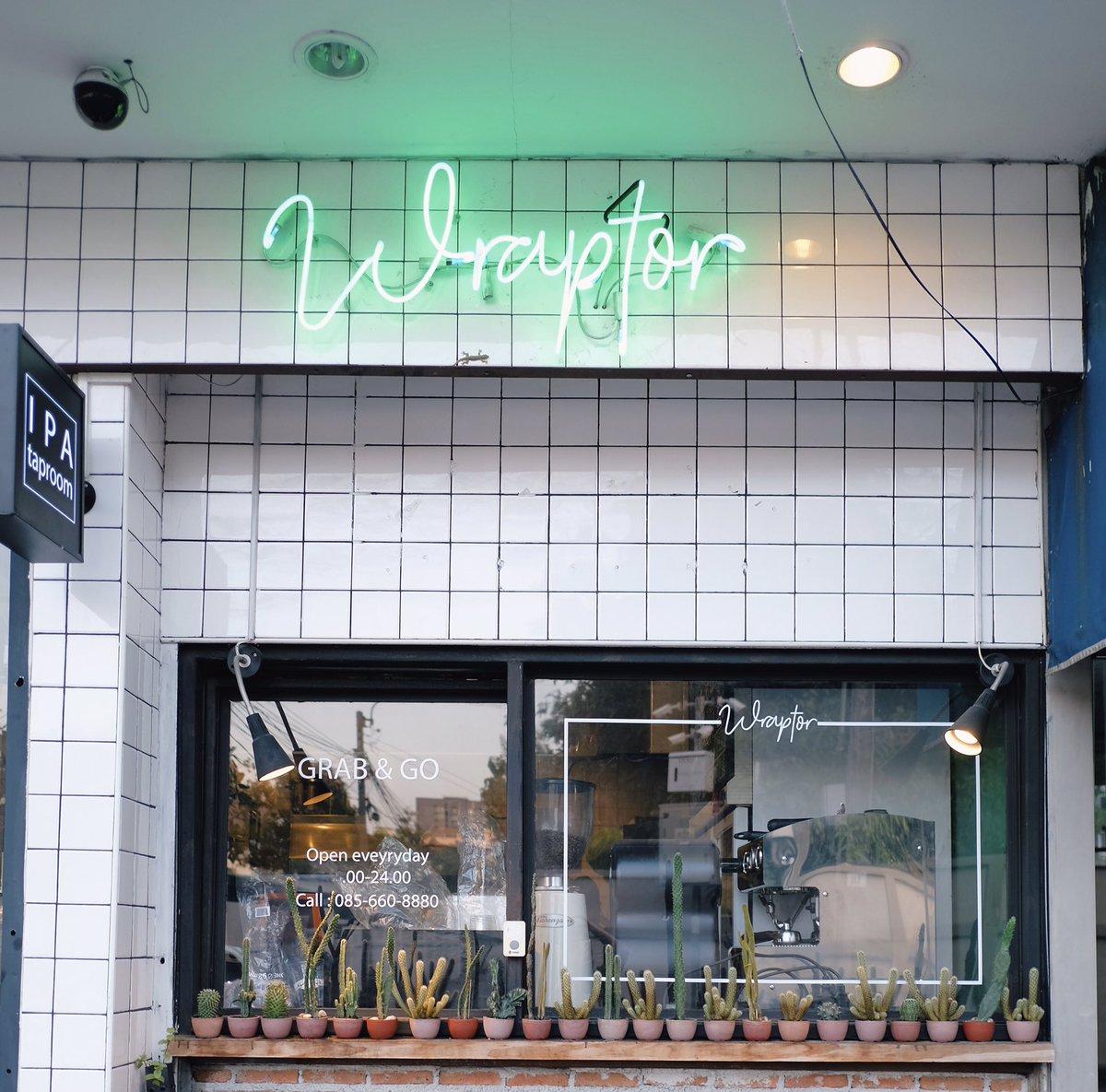 jeanthitirut's tweet photo. 📍Wraptor ร้านอาหารเม็กซิกัน อยู่ปากซอยอารีย์สัมพันธ์ 2 แกกกกก มันดี มันอร่อย ต้องไปลองงงง มุมถ่ายรูปก็เยอะดี @aroii #อร่อยไปแดก #อร่อยบอกต่อ #อร่อยจนต้องรีวิว https://t.co/7bwxvXwFNw