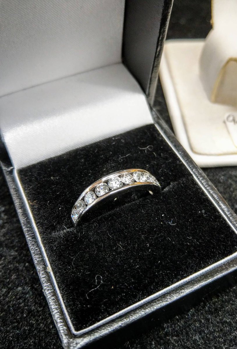 18ct White Gold Diamond Ring. #LoveTheBarbican #Plymouth