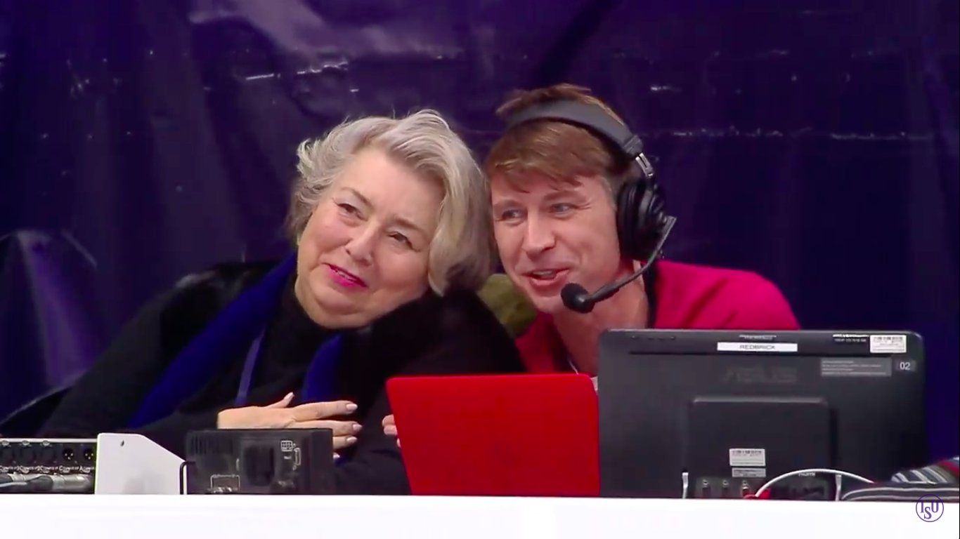 GP - 5 этап. Rostelecom Cup Moscow / RUS November 15-17, 2019 - Страница 20 EJgS47oUcAEfjSr?format=jpg&name=large