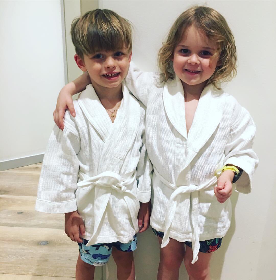 (<a href="/KateMP_Gac/">kate</a>)