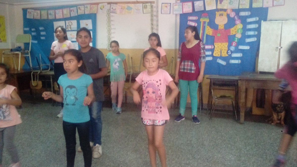 Otro sábado acompañado de mucho baile en el taller de Ritmos <a href="/EaOnativia/">EAOñativia</a> <a href="/sebabonduri/">Sebastian Bonduri</a> <a href="/juancarlosvilc/">Juan Carlos Vilca.</a> <a href="/patriciapinasco/">Patricia Pinasco</a> <a href="/fguillesaavedra/">GUILLERMO SAAVEDRA</a>