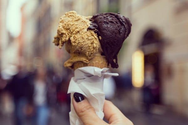 Picks4me's tweet photo. Where To Eat The Best Gelato In Florence | 2KnowAndVote https://t.co/479jqietKe https://t.co/Ht9rTWZIMt