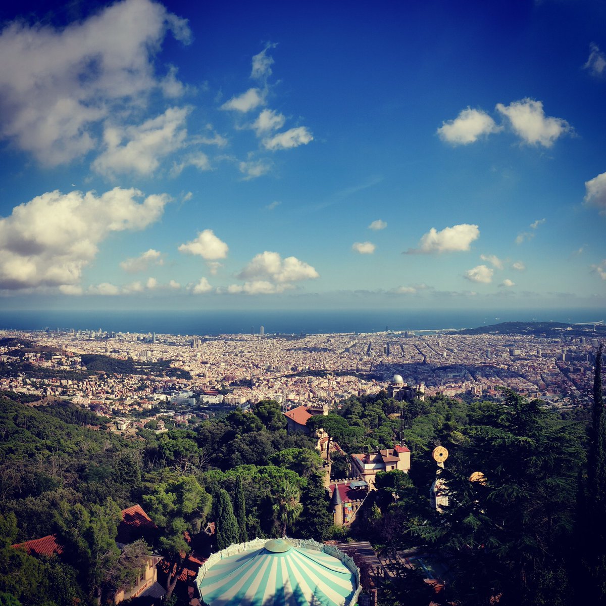 poolshir's tweet image. New blog post up about my time in Barcelona for the EPT!

shir.rocks/time-for-ept-b…

#ShirRocks #poolshir #TryingToStay #travel #poker #blog