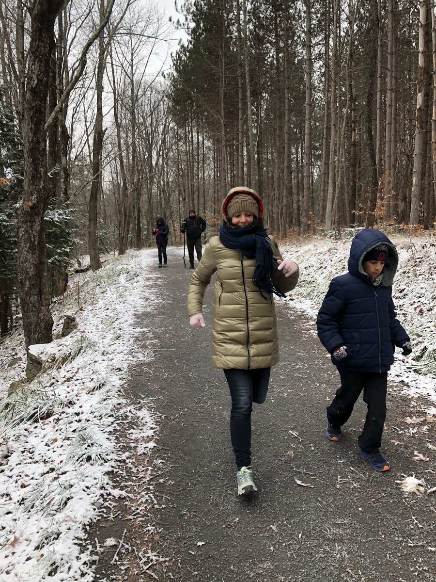 bertacama's tweet image. “Roda el món i torna al Born” 
Que bonic és viatjar amb gent que estimes! 😘 @Oriol82 #NY #fingerlakes #NYC