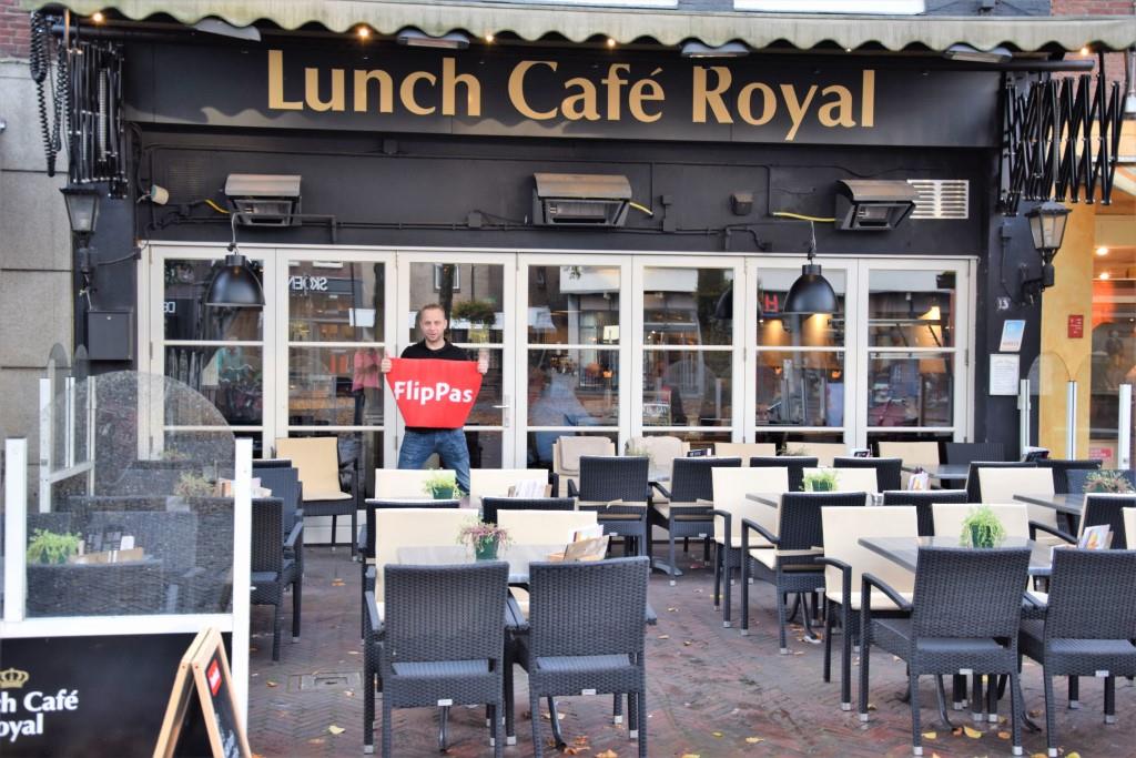 En weer mogen we een nieuwe deelnemer melden. Vandaag presenteren we: Lunchcafe Royal! Binnen of buiten onder de terrasverwarmer, met een heerlijk bakkie of lekkere lunch en nu dus ook met FlipPas-punten!
#Tiel #FlipPas #sparenenwinnen #steedsmeerdeelnemers