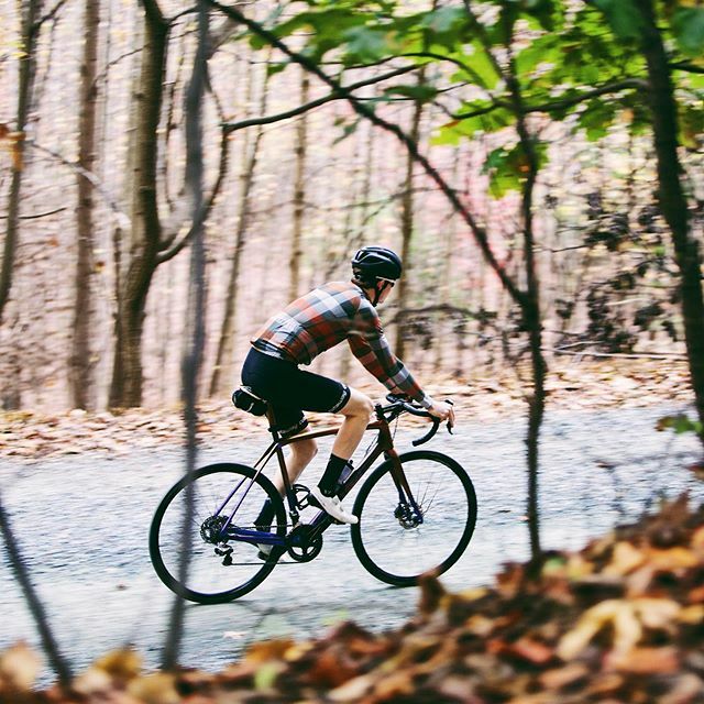 Lost River Plaid in the wild. #ExploreWithUs #cutawayusa #fromwhereiride #BornintheBlueRidge ift.tt/2QrWsZ5