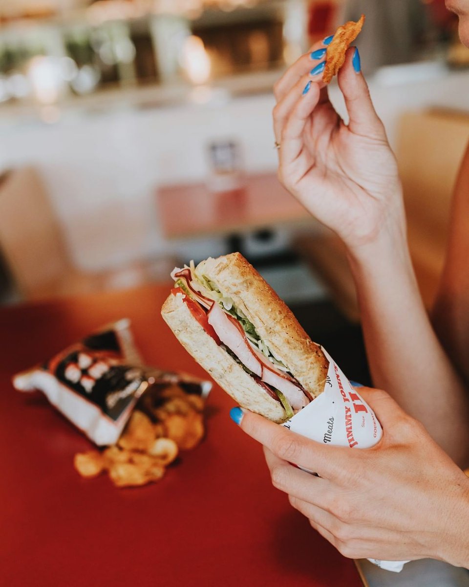Crunchy chips and a <a href="/jimmyjohns/">Jimmy John’s</a> sandwich are a match made in heaven. What's your go-to order?  
📸: <a href="/jimmyjohns/">Jimmy John’s</a>