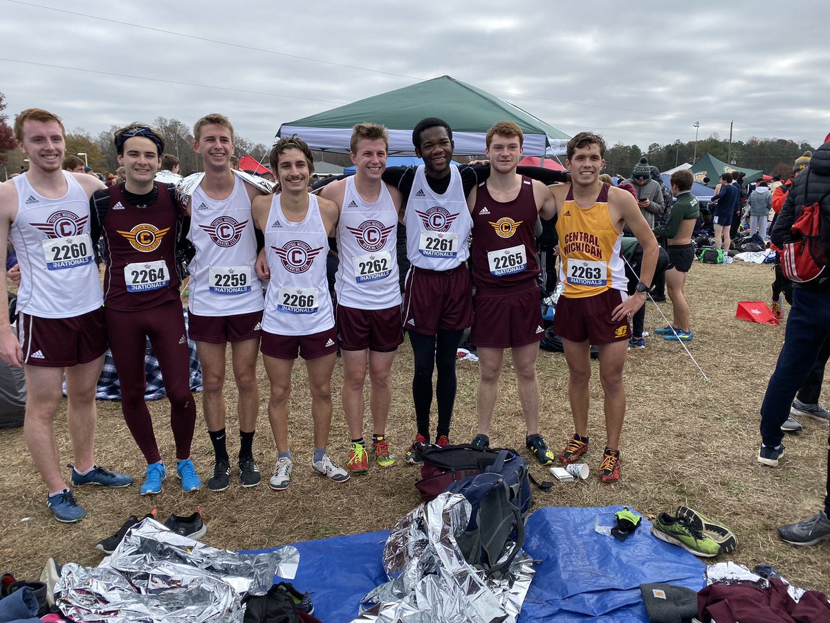 CMURunningClub's tweet image. The day has come! JR/SR/GRAD race completed! #NATIONALS #wideangle