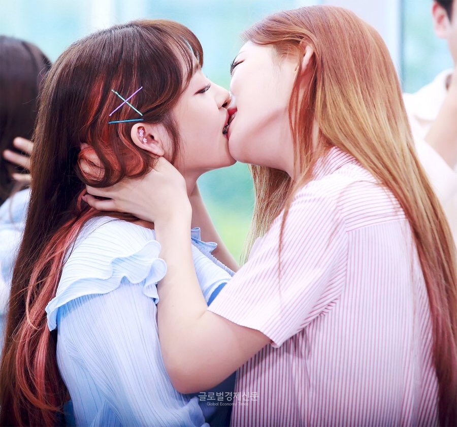 Three japanese girls kissing
