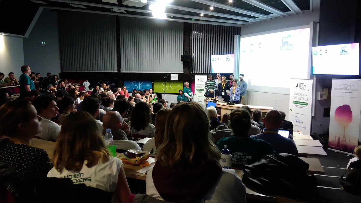 Salle comble pour écouter les pitchs du Hackathon GreenTech What06. Un beau succès #HackGreen19 <a href="/WhatHackers/">Women Hackers Action Tank 06 (WHAT06)</a> <a href="/SKEMA_BS/">SKEMA Business School</a>