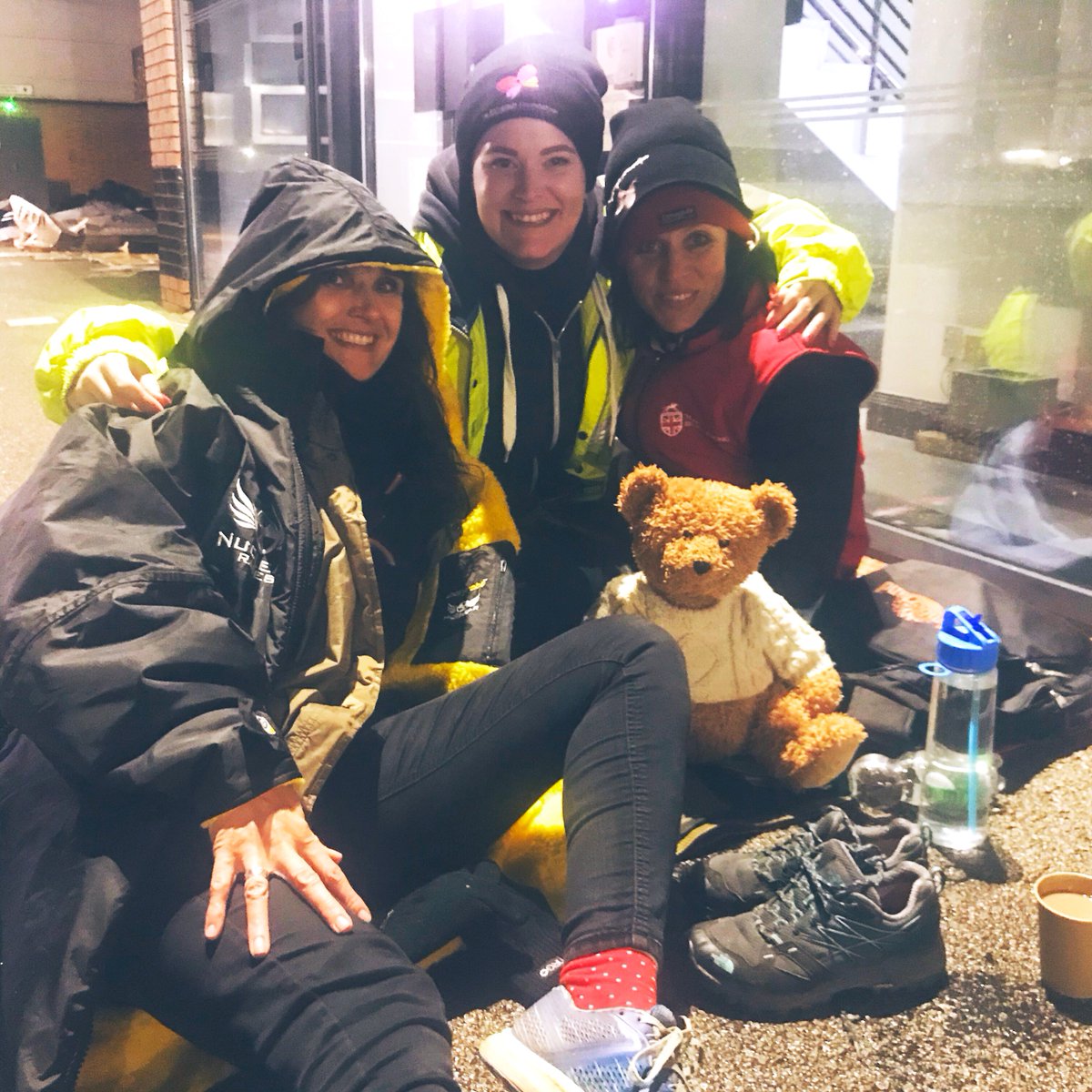 I wrapped up warm and braced myself for a night out with the elements.Yes It was wet &amp; cold but I wouldn’t say I now know what it’s like because I don’t. I’m home dry warm happy now.🙂Your sponsorship pays to help prevent youth homelessness <a href="/CharityTBF/">BenjaminFoundation</a> uk.virginmoneygiving.com/TeresaKelly5