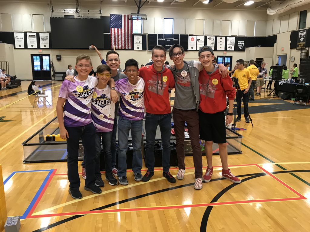 #Firstrise #Skystone #FTC <a href="/FIRSTInspires/">Haley Dunn</a> Game matches are set and we are getting ready for our first robot pairing of the day! Let’s have some fun!