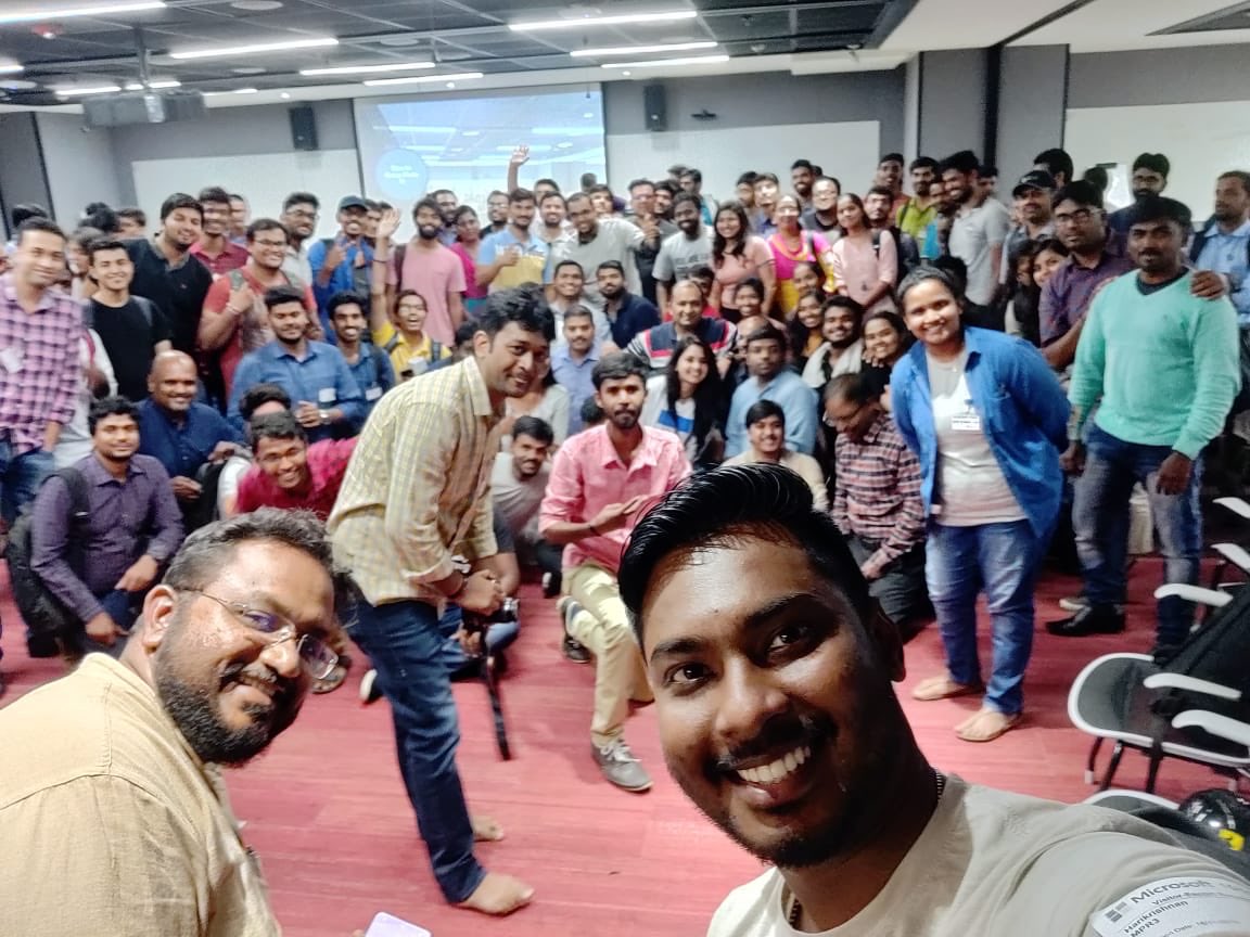 Anbu_Mani27's tweet image. Hlo all,thank you so much for attending our event.And thanks for made this occasion more remarkable one.Further more, We are looking forward to meet you all on another set of  wonderful session🥰
#MS365DevBootcamp #IndiaMVP #M365Bootcamp #mvpbuzz @MVPAward #MS365DevBootcampBLR