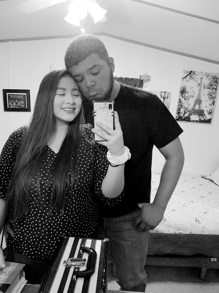 lisa_mp143's tweet photo. I just wanna give my man a shoutout because he’s stuck by me in this crazy journey of college where we sacrifice so much time away from one another. It’s not easy baby, but it’ll be worth it one day!💕☝🏼i love you, and thank you for being so supportive. #semesterisalmostover https://t.co/RIfs020LzS