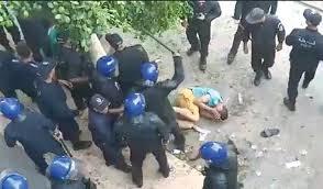 Limportant_fr's tweet photo. Répression, violence et arrestations à tout-va: Human Rights Watch épingle le pouvoir algérien https://t.co/QqVsRkiBwz #Afrique https://t.co/xB8ket3UWR