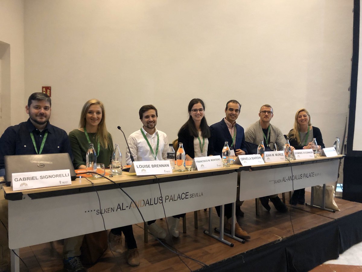 gabriel_ruizsig's tweet image. @CATCH_ITN Final Meeting, III Congreso Andaluz de Personas con #cancer y Familiares. Organizado por @aecc_es @AECCSevilla @vidaon_es @MaseroPepi @Louise_Brennan_ @ornelabardhi @Dom_OConnor1 @ONCOAVANZE @CaulfieldBrian @FMMGuerra @salumedia @sanhorfra @merbondal @MunozPenas